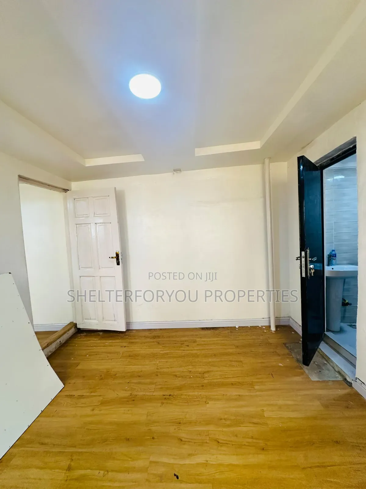 1bdrm Apartment in Lekki Phase 1 for rent
