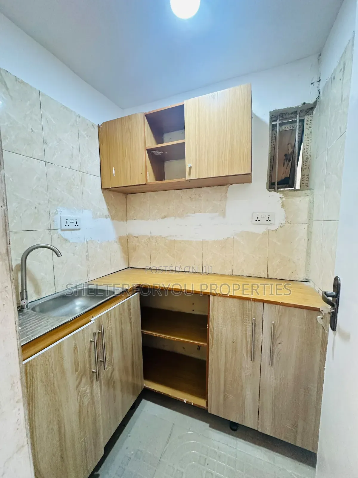 1bdrm Apartment in Lekki Phase 1 for rent