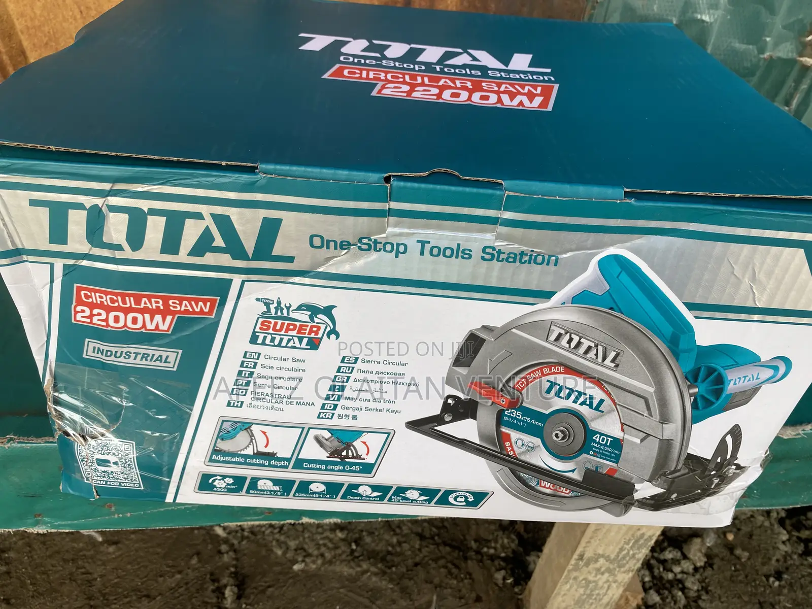 Total Circular Saw 2200w