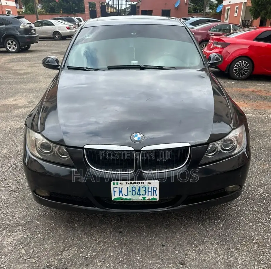 BMW 325i 2008 Black