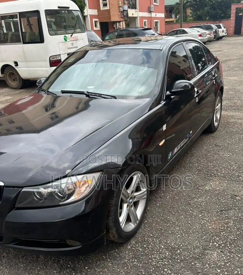 BMW 325i 2008 Black