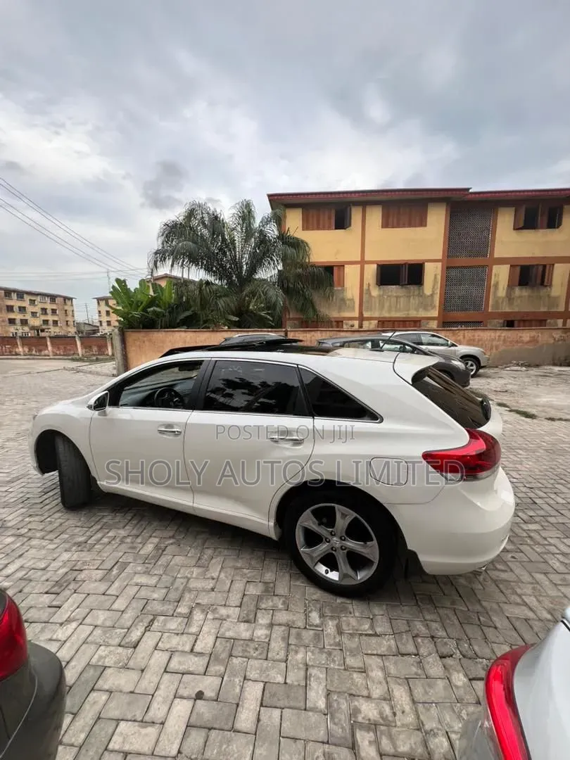 Toyota Venza 2015 White