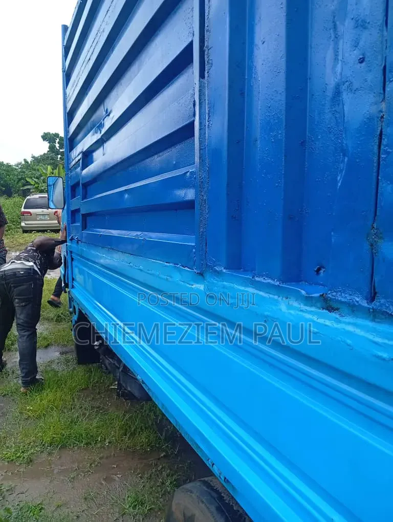 Qing Cargo Truck