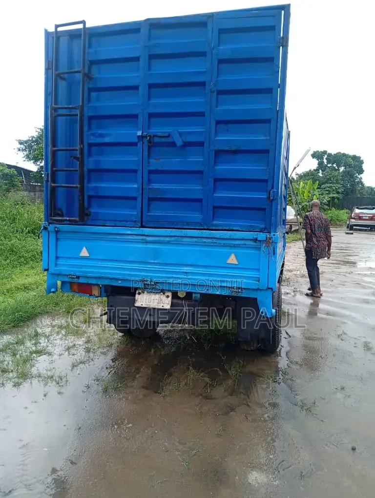 Qing Cargo Truck