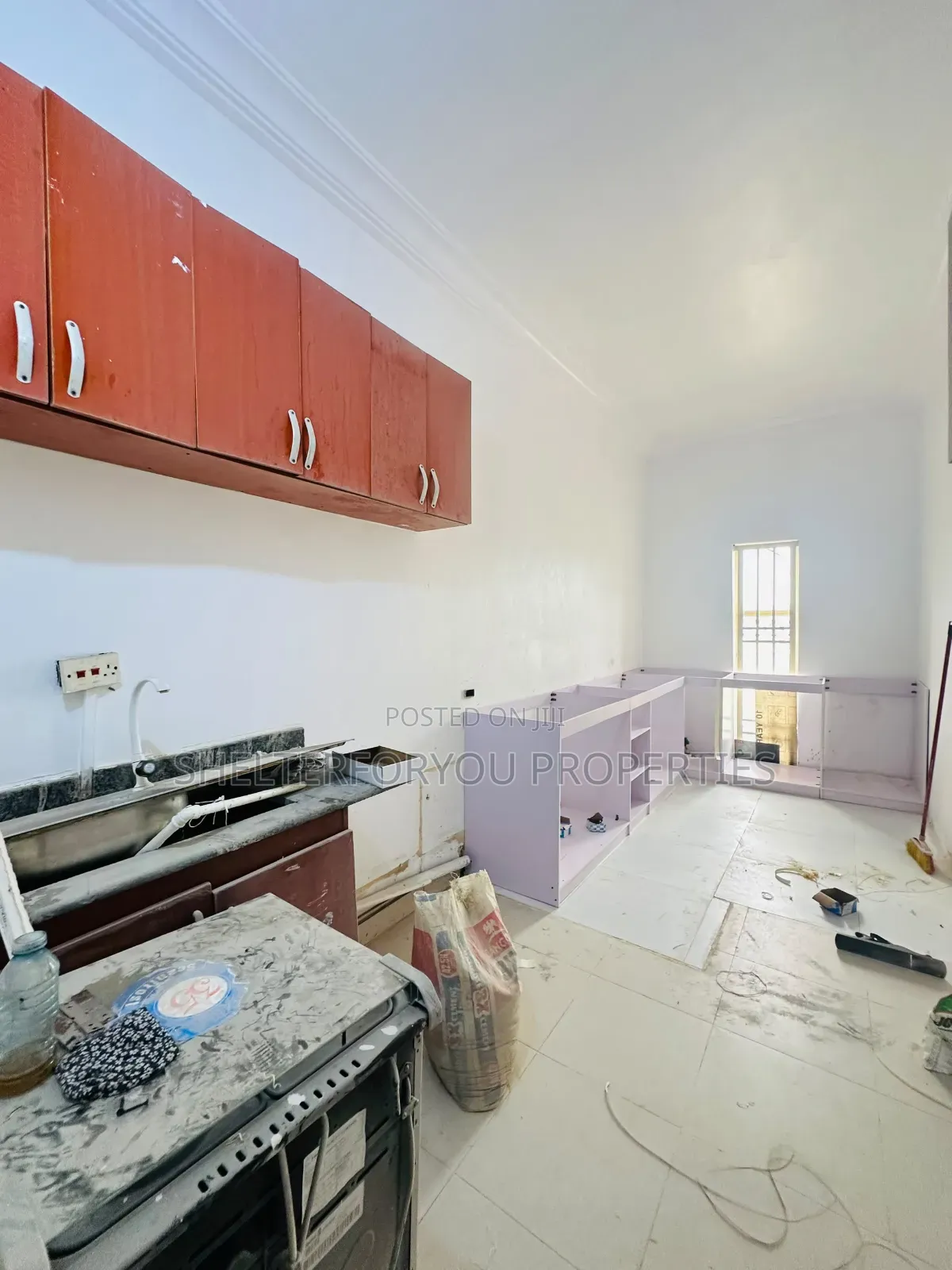 2bdrm Apartment in Lekki Phase 1 for rent