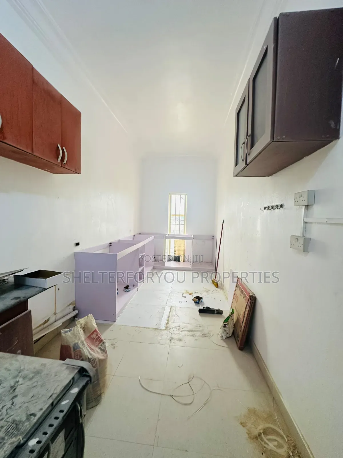 2bdrm Apartment in Lekki Phase 1 for rent
