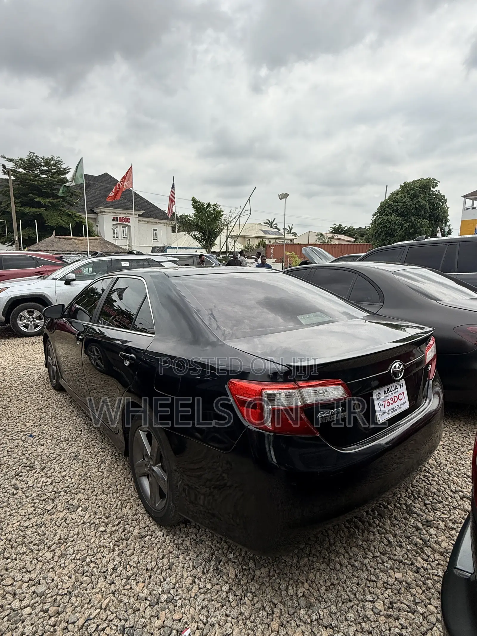 Toyota Camry SE 4dr Sedan (2.5L 4cyl 6A) 2012 Black