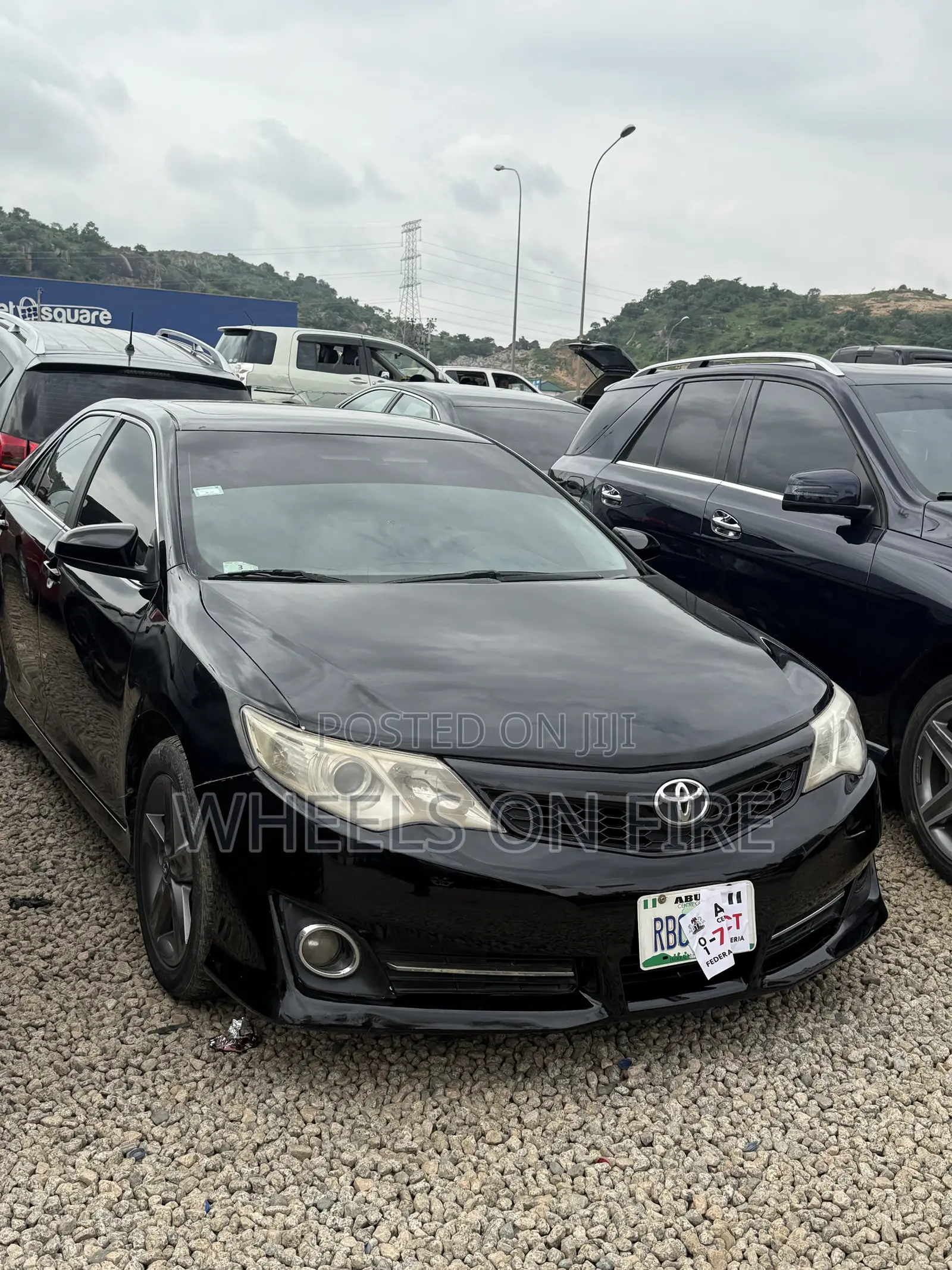 Toyota Camry SE 4dr Sedan (2.5L 4cyl 6A) 2012 Black