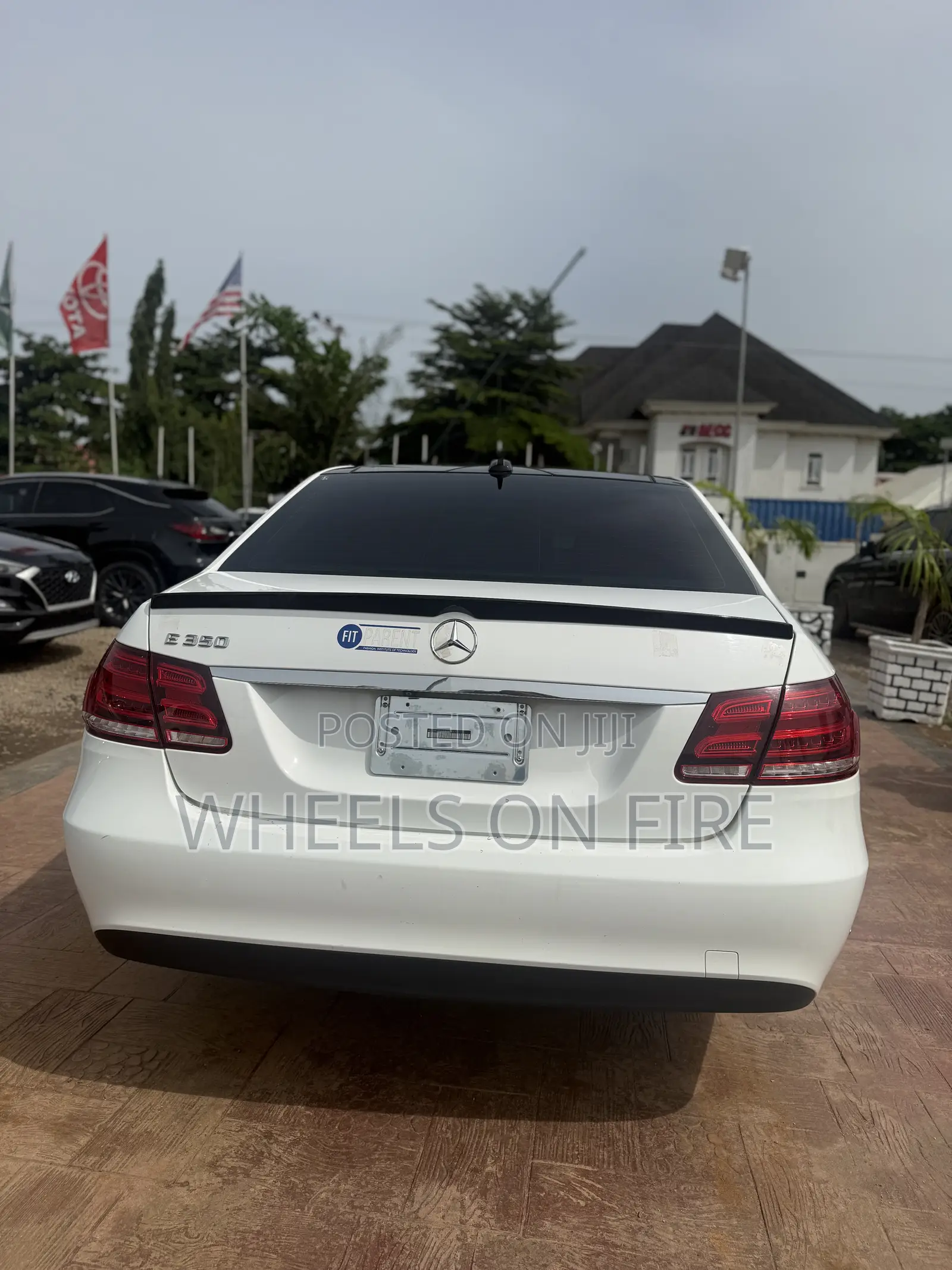Mercedes-Benz E350 Base 4dr Sedan RWD (3.5L 6cyl 7A) 2014 White