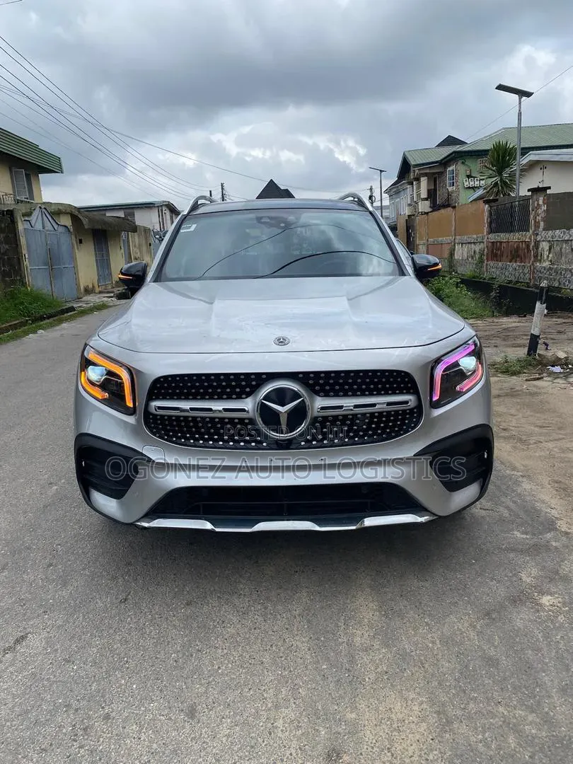 Mercedes-Benz GLB-Class 2020 Silver