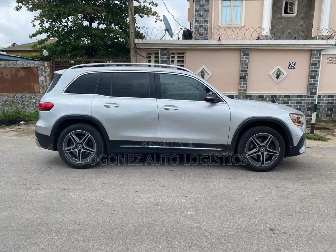 Mercedes-Benz GLB-Class 2020 Silver