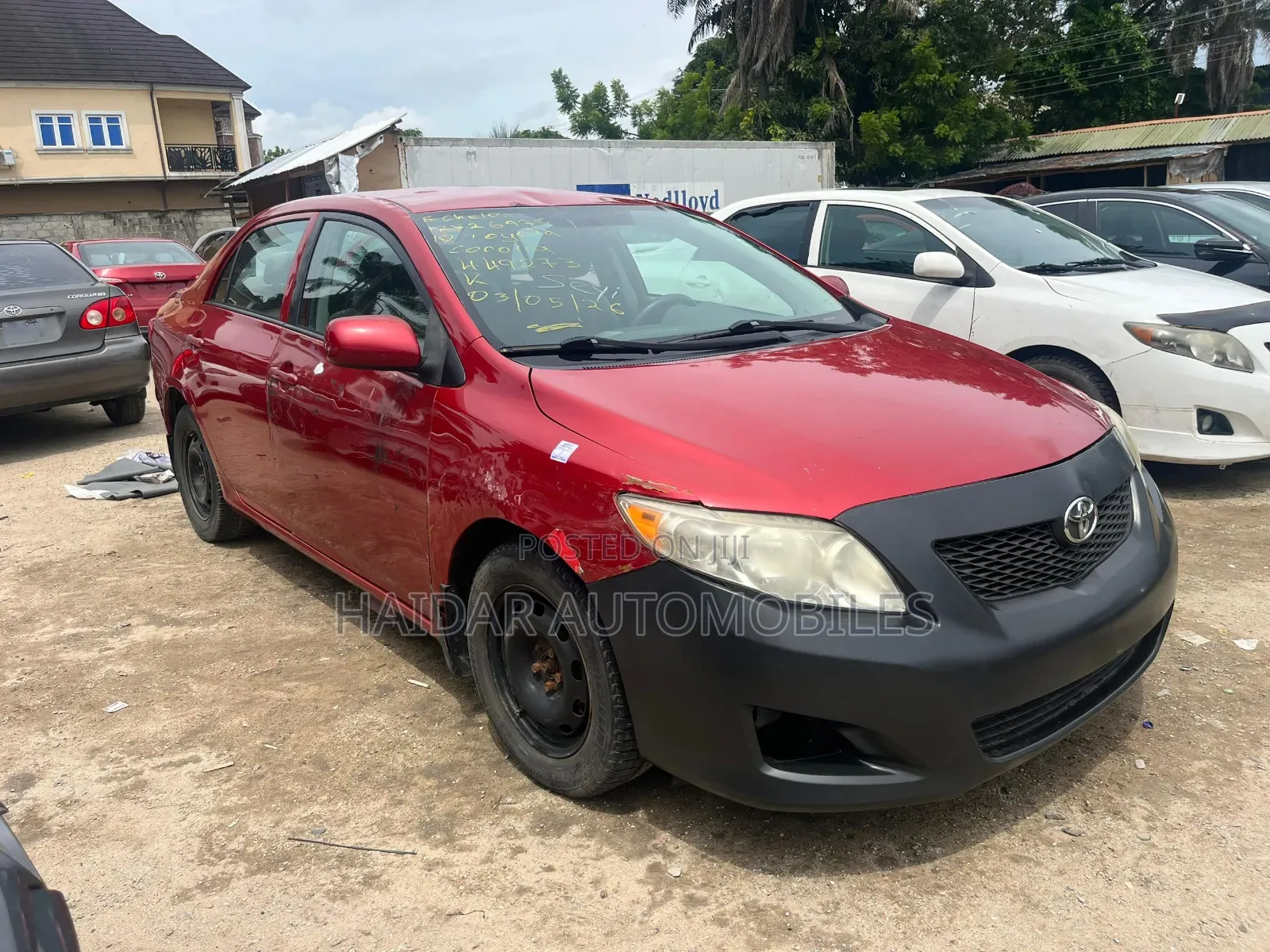 Toyota Corolla 2011 Maroon
