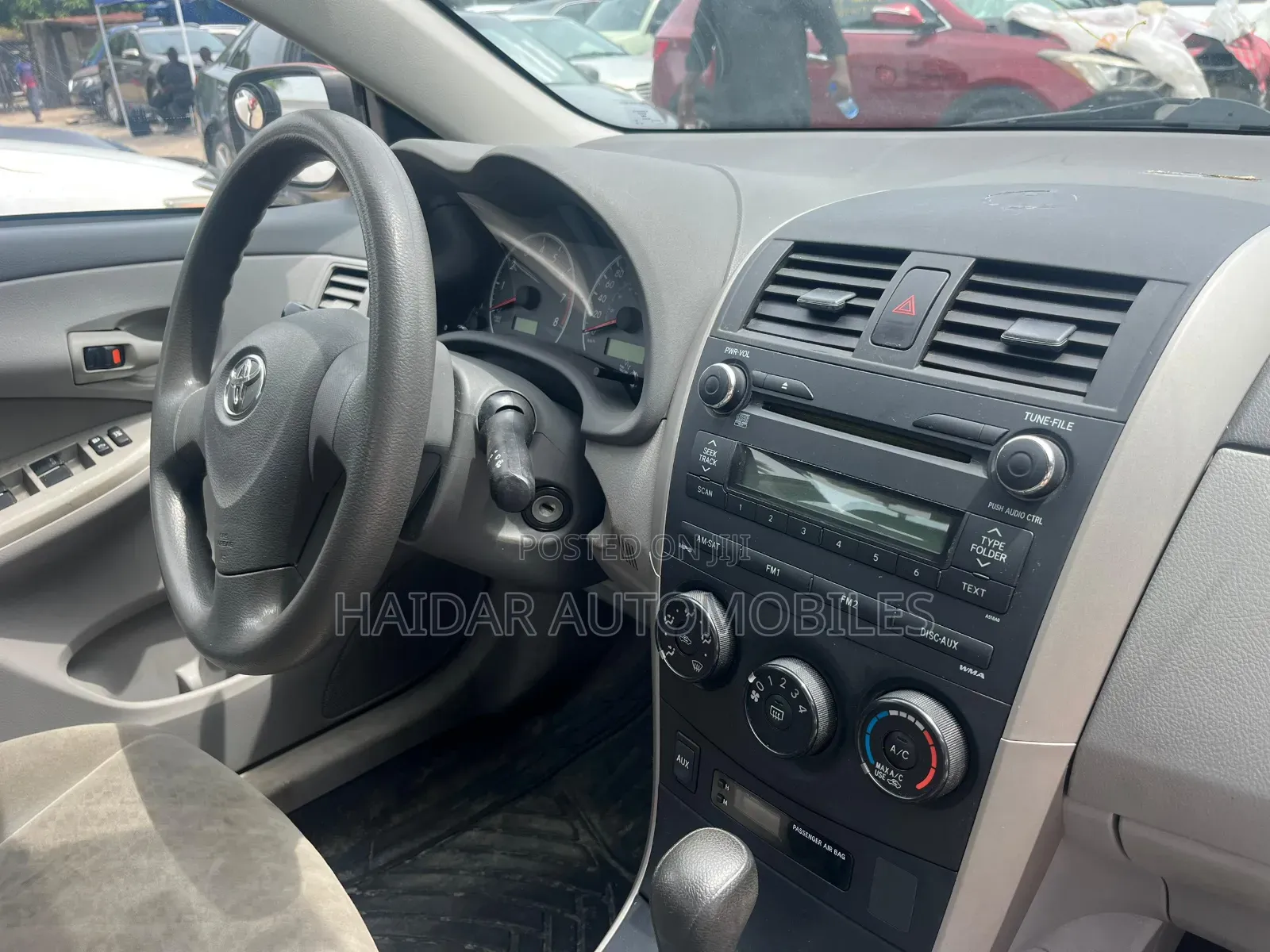 Toyota Corolla 2011 Maroon
