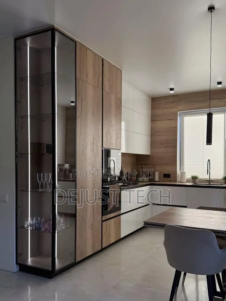 High Royale Kitchen Cabinet
