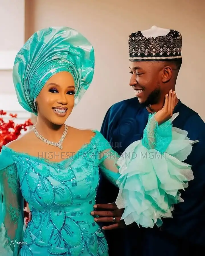 Premium Turquoise Navy Traditional Couple Set