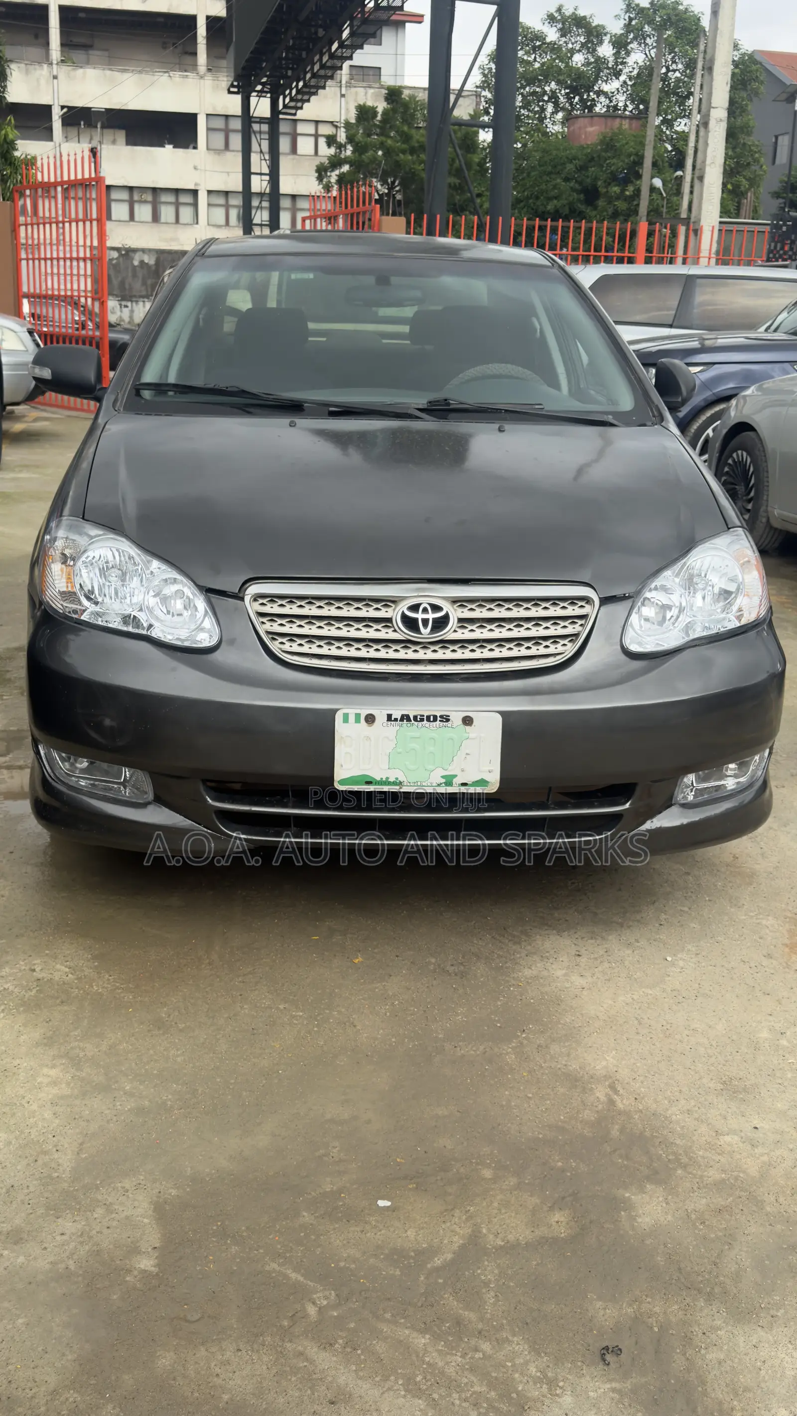 Toyota Corolla 2004 Gray