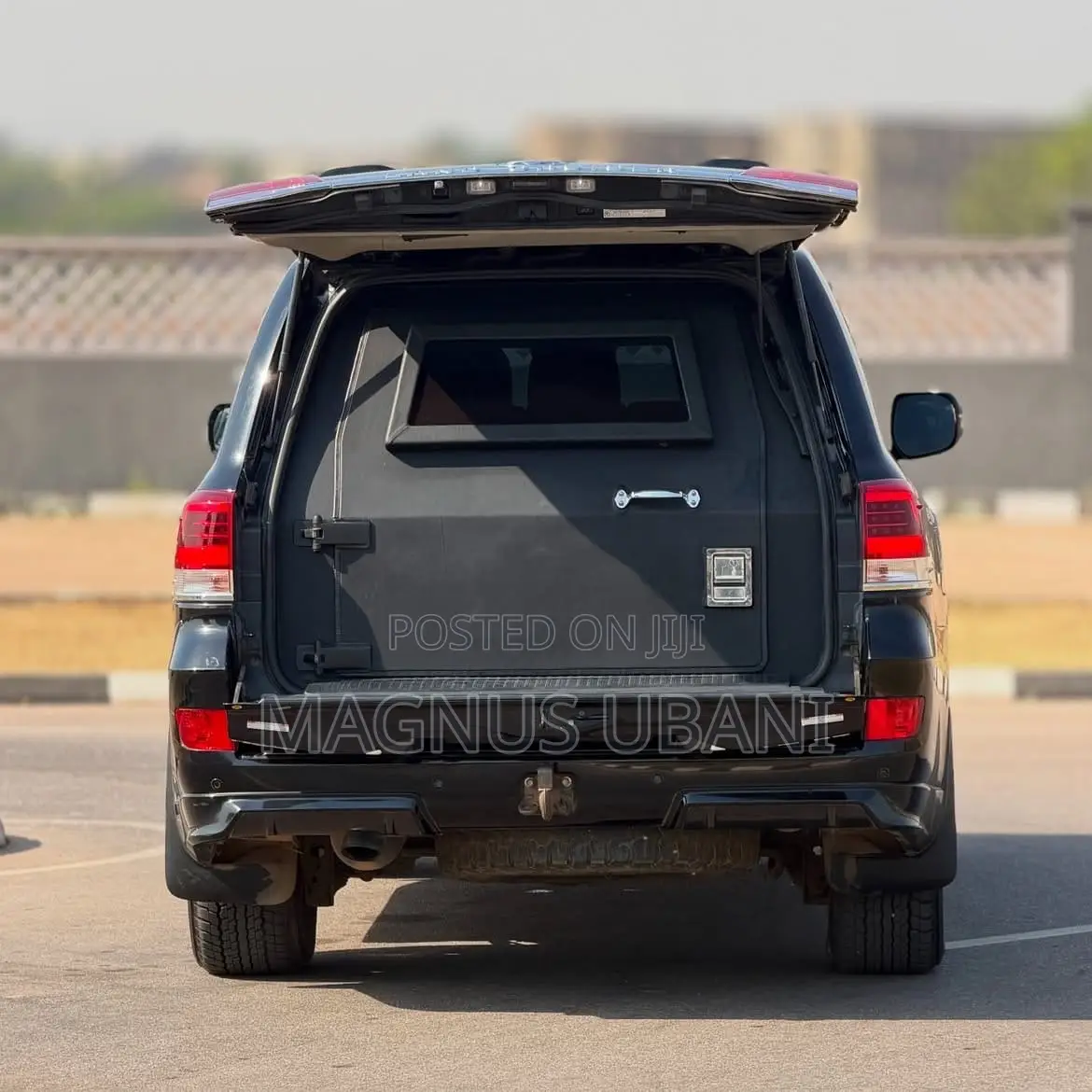 Toyota Land Cruiser 5.7 V8 VXR 2020 Black