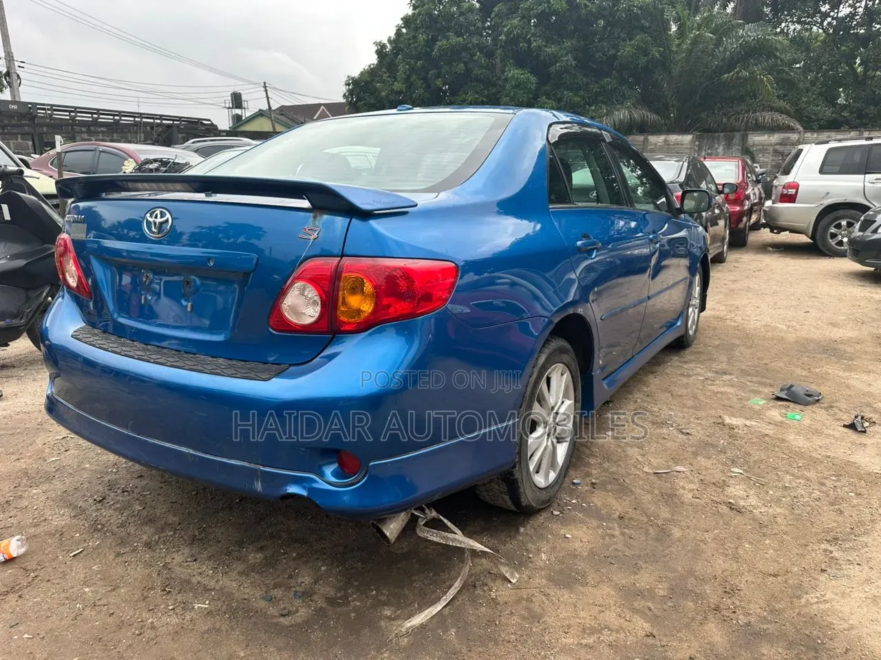 Toyota Corolla 2010 Blue