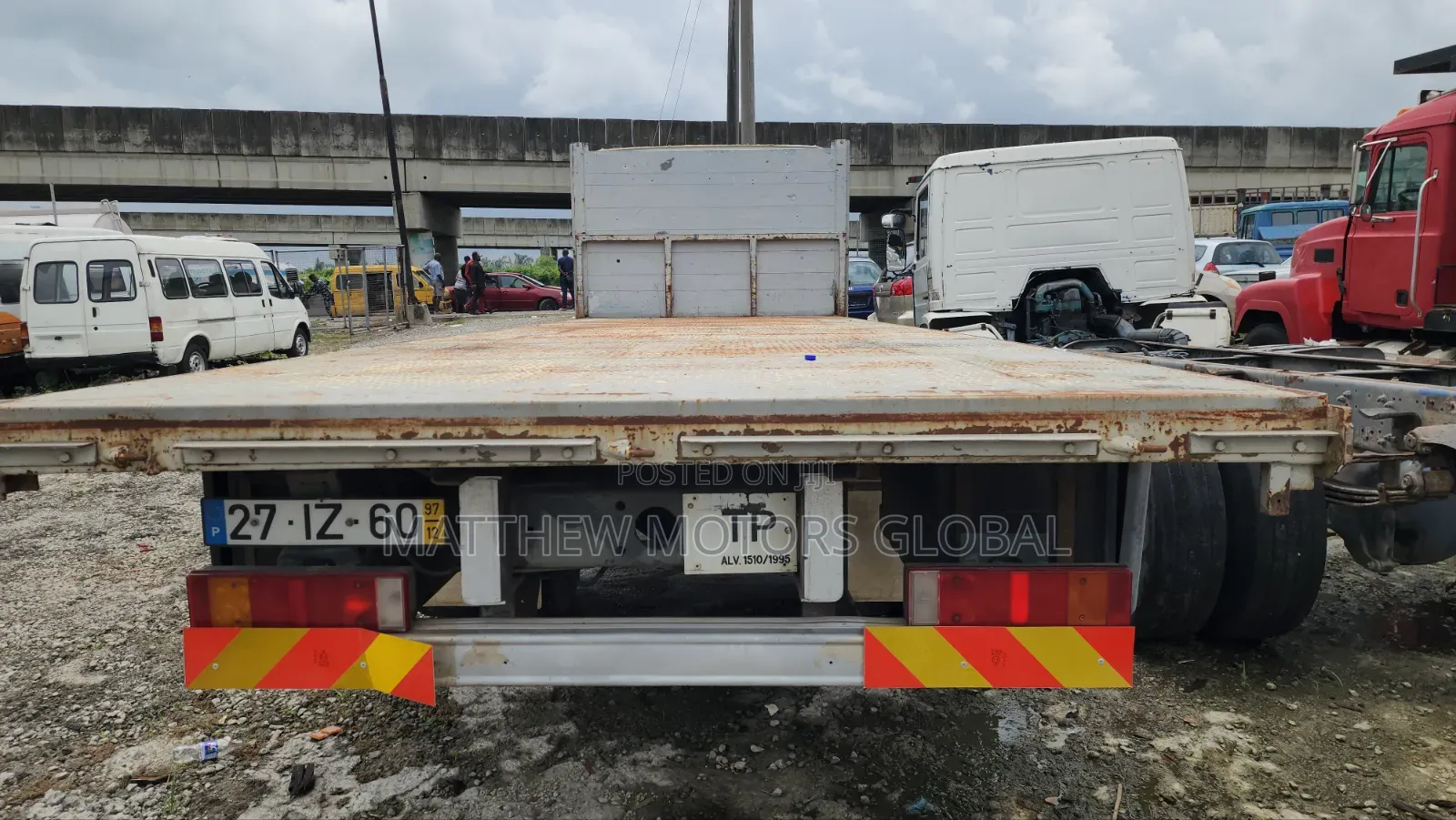Super Clean Foreign Used Volvo Fl7 Flatbed Truck