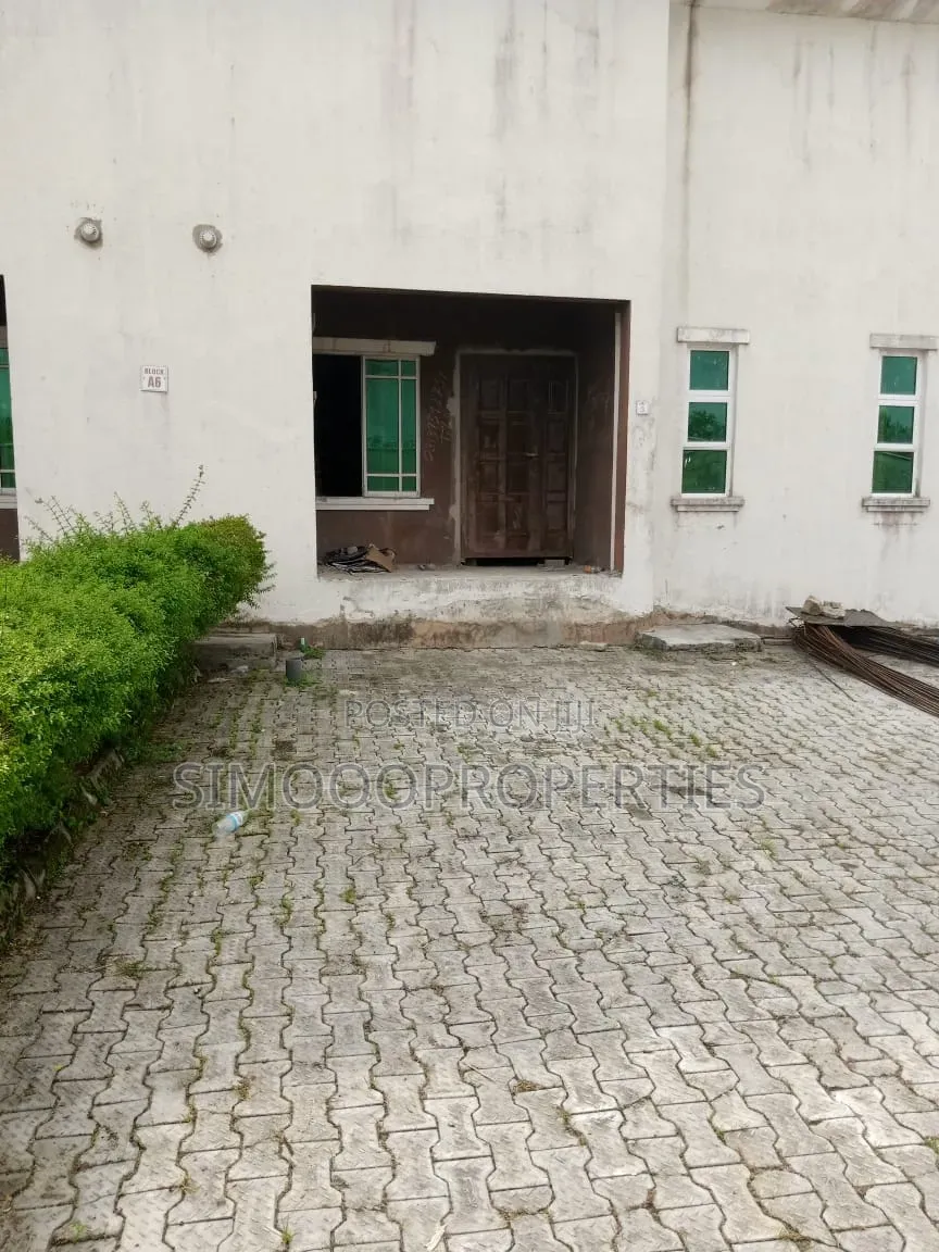2bdrm Bungalow in Meridian Park, Awoyaya for sale