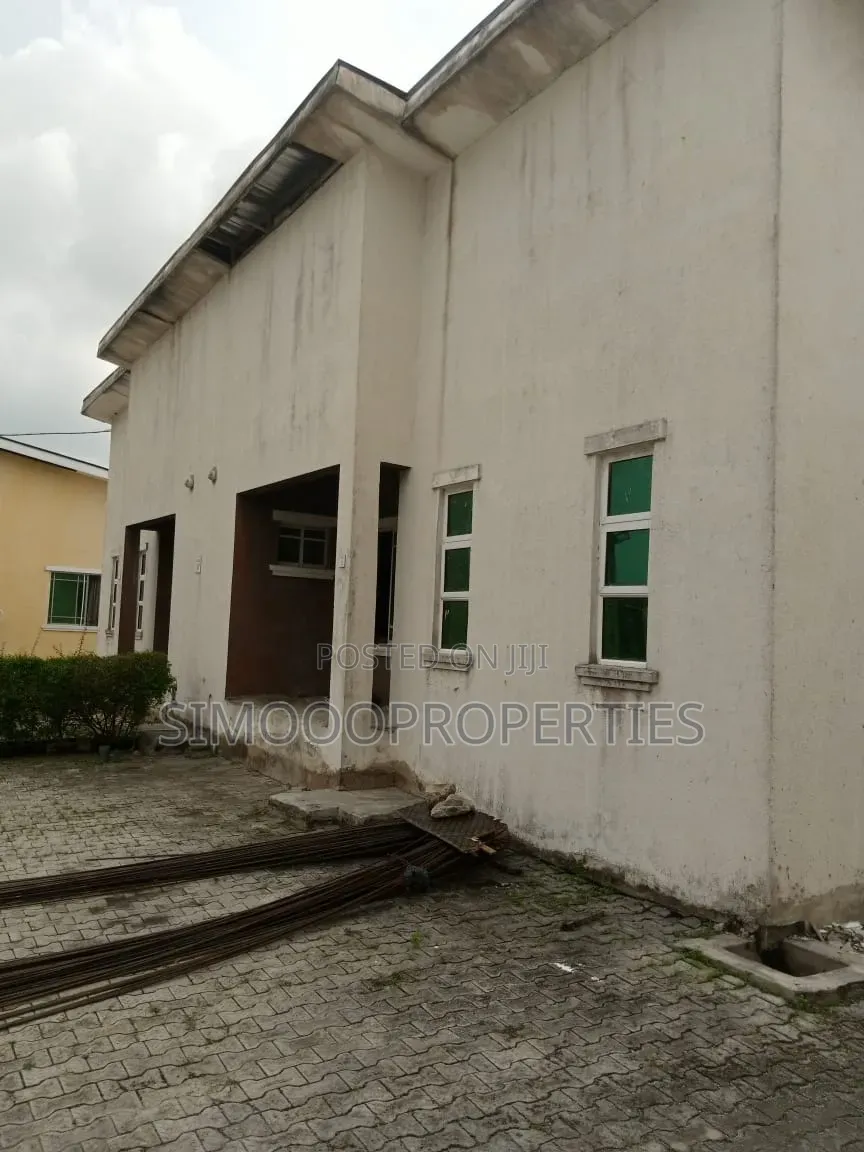 2bdrm Bungalow in Meridian Park, Awoyaya for sale
