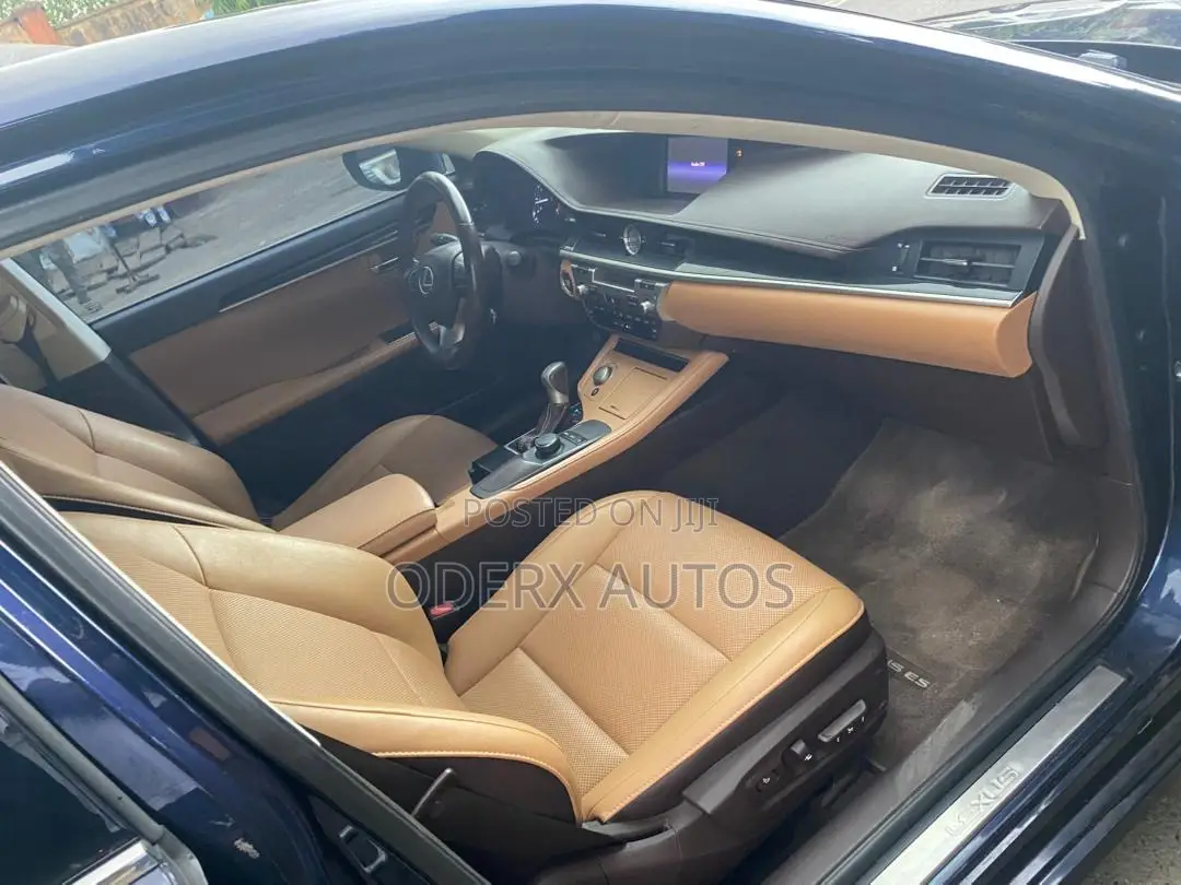 Lexus ES 350 FWD 2016 Blue