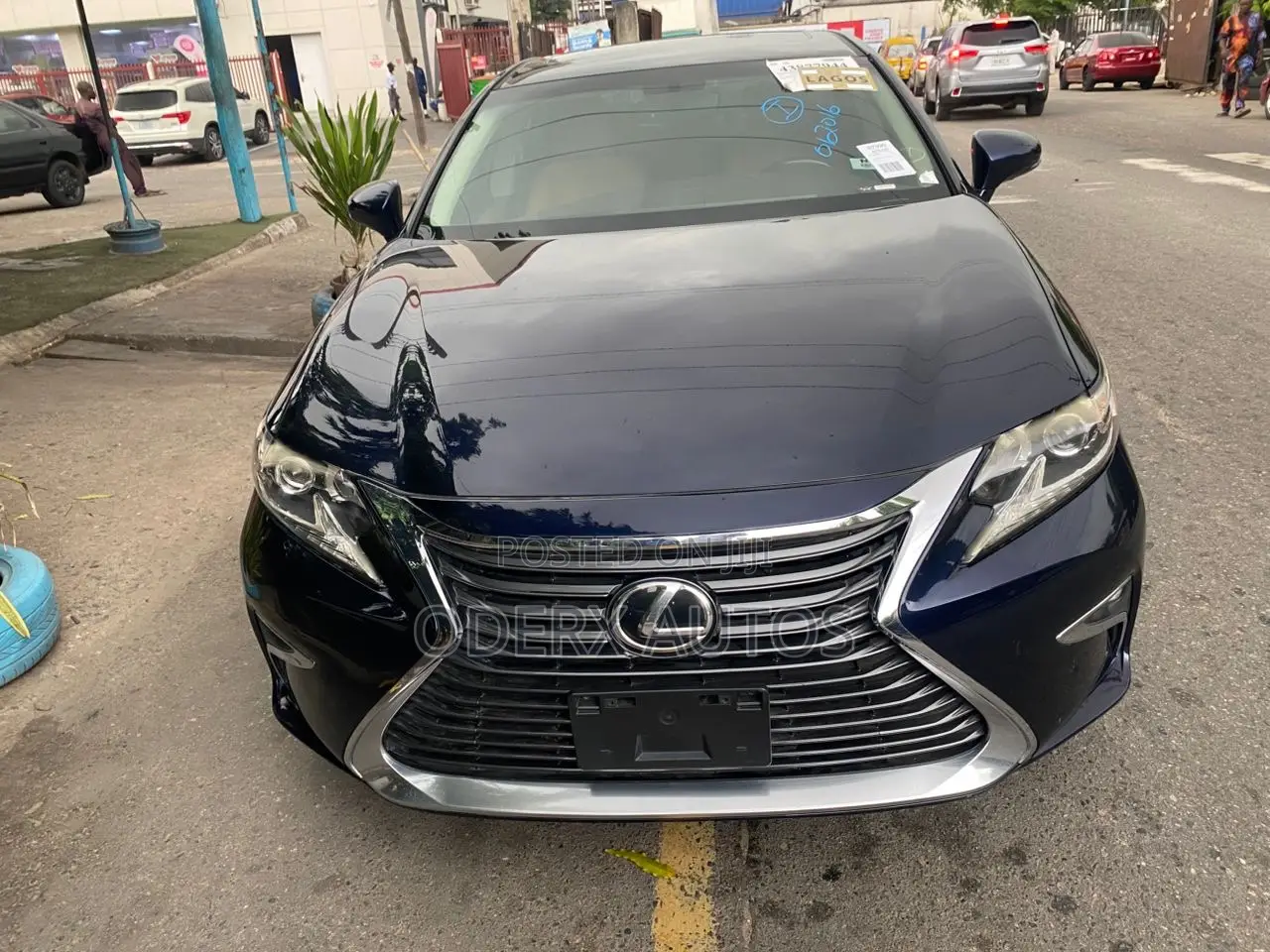 Lexus ES 350 FWD 2016 Blue