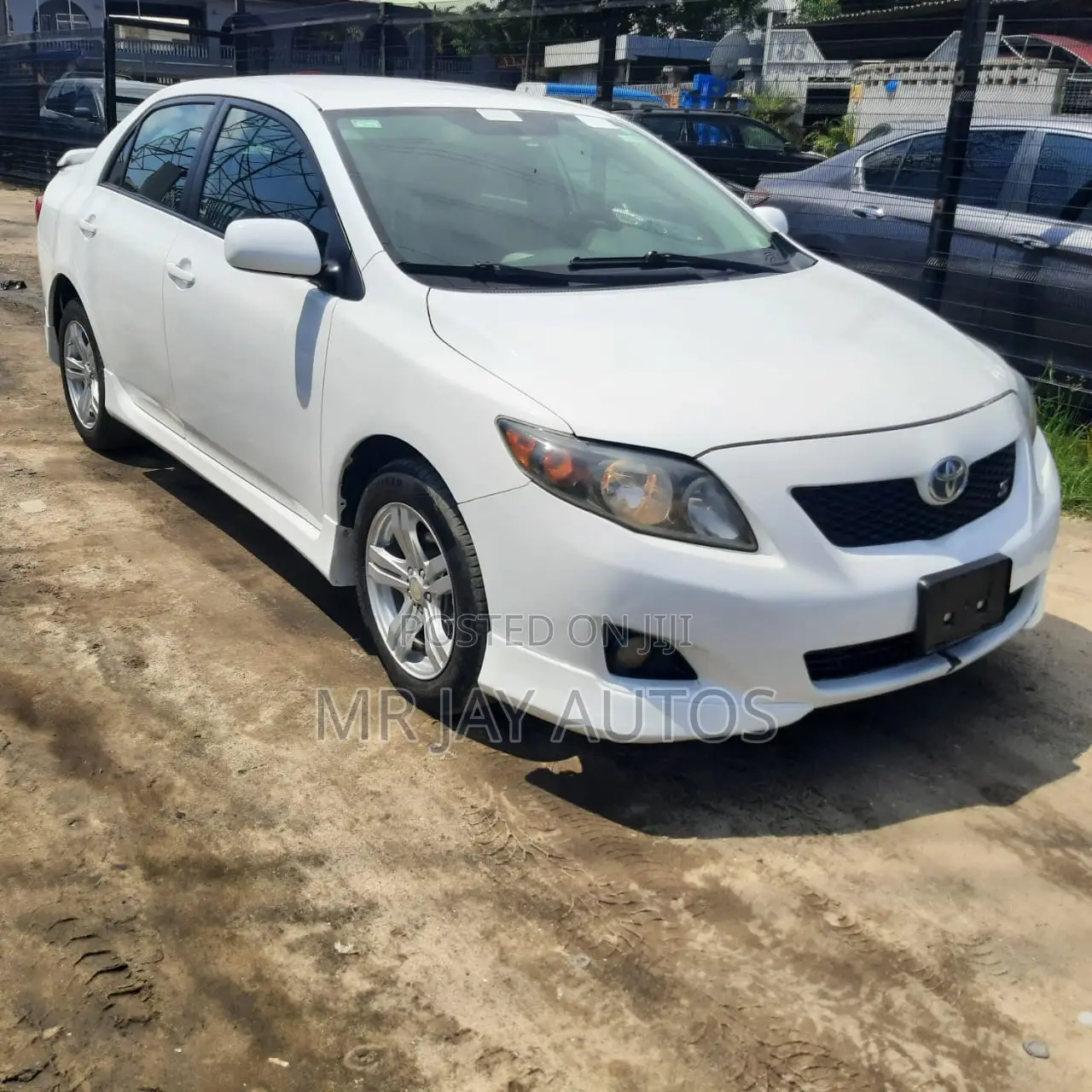 Toyota Corolla 2010 White