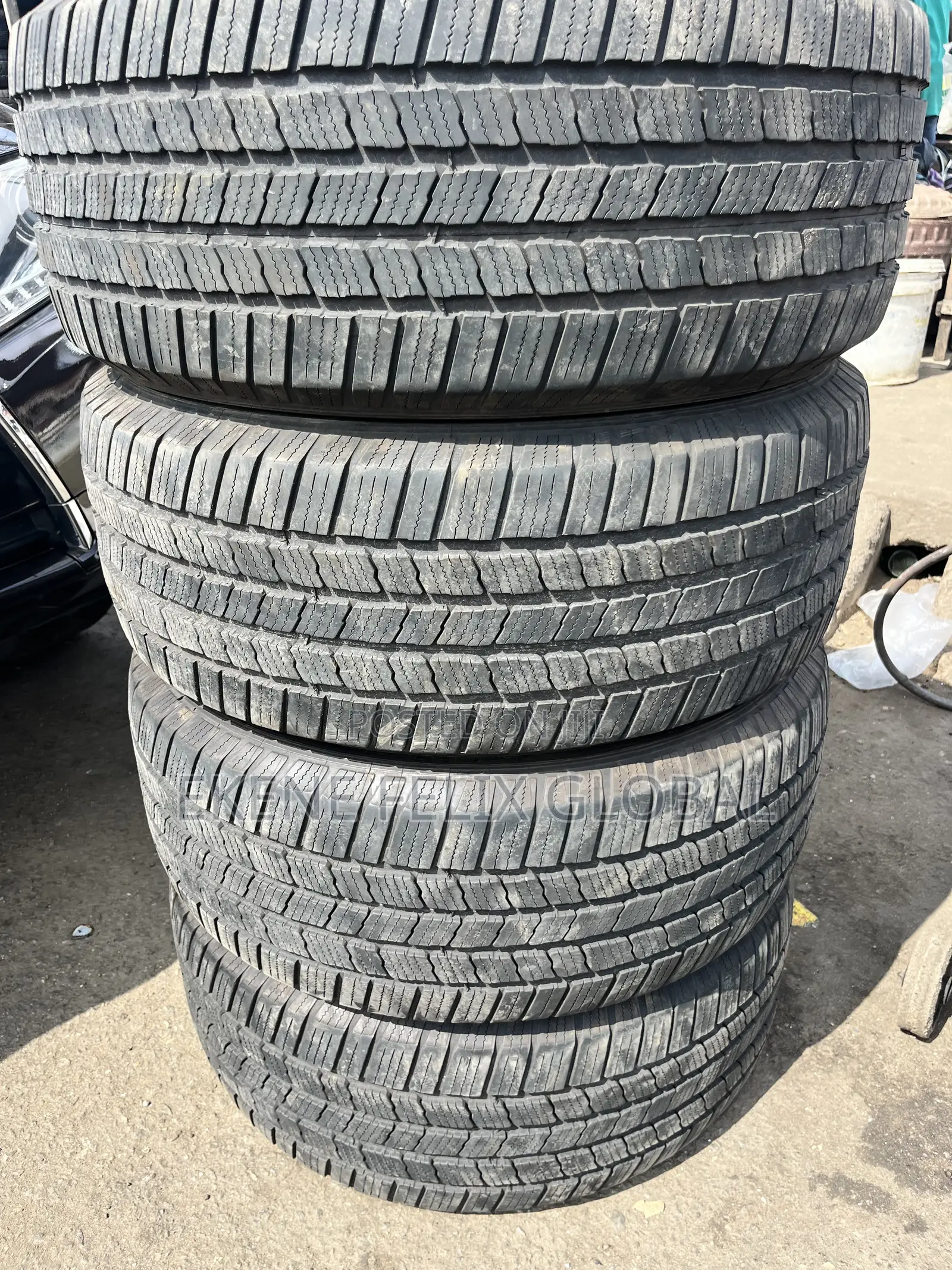 255/50/19 Michelin Four Uniform