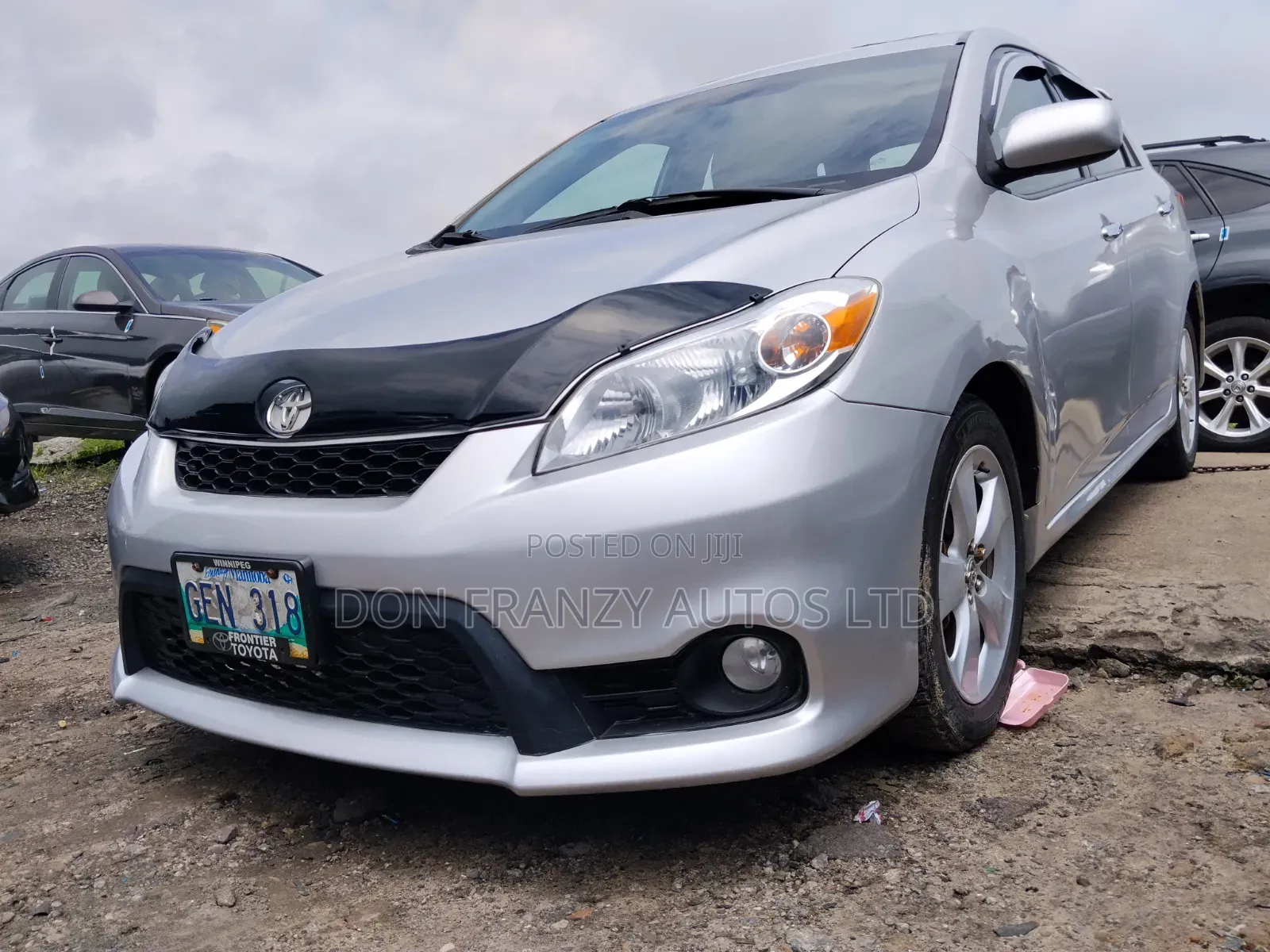 Toyota Matrix S Hatchback AWD (2.4L 4cyl 4A) 2012 Silver