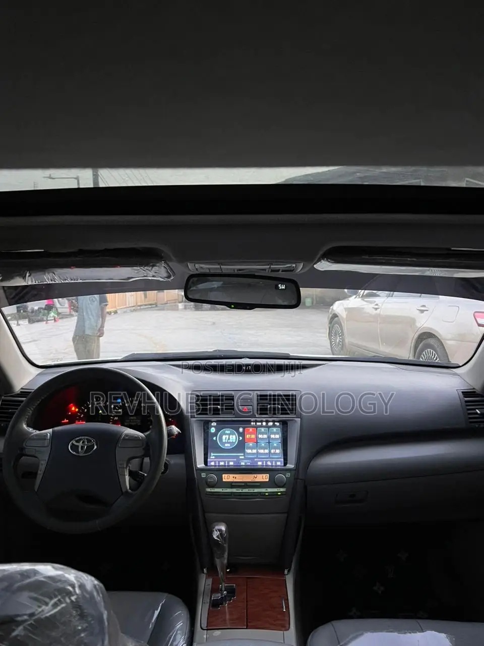 Toyota Camry XLE V6 4dr Sedan (3.5L 6cyl 6AM) 2009 Silver
