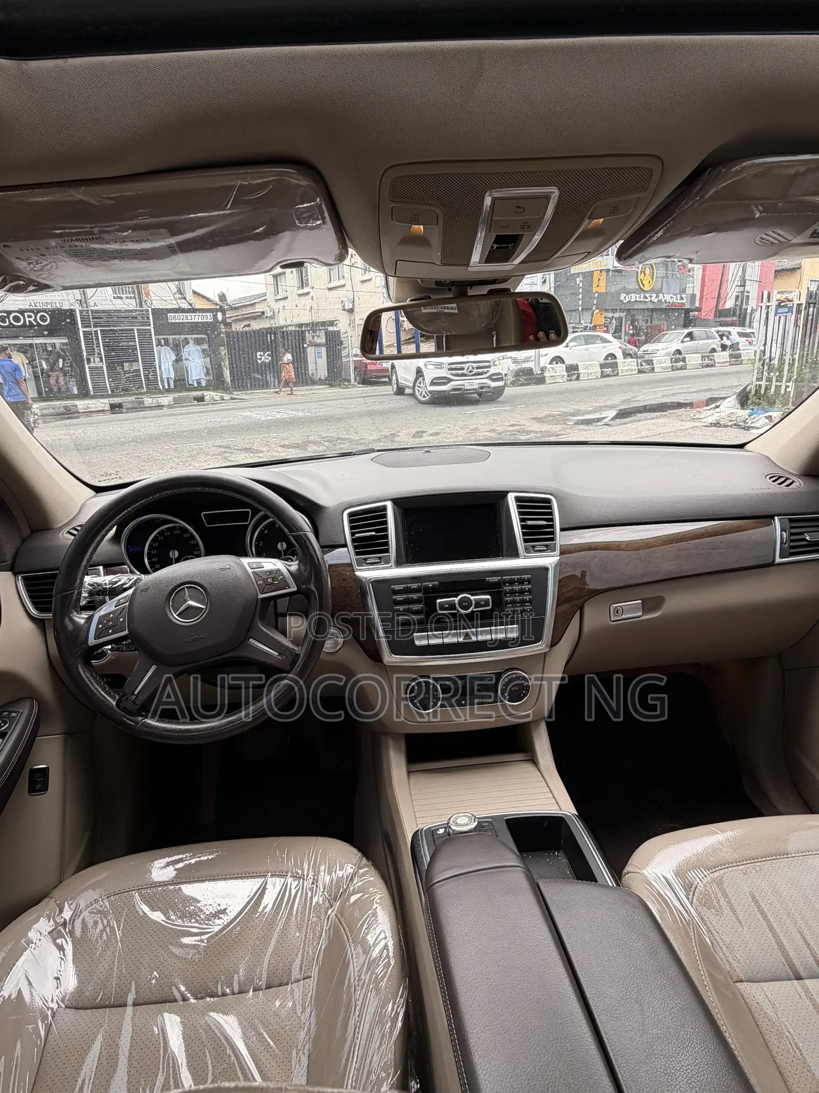 Mercedes-Benz M Class ML350 4MATIC 4dr SUV AWD (3.5L 6cyl 7A) 2014 Gray