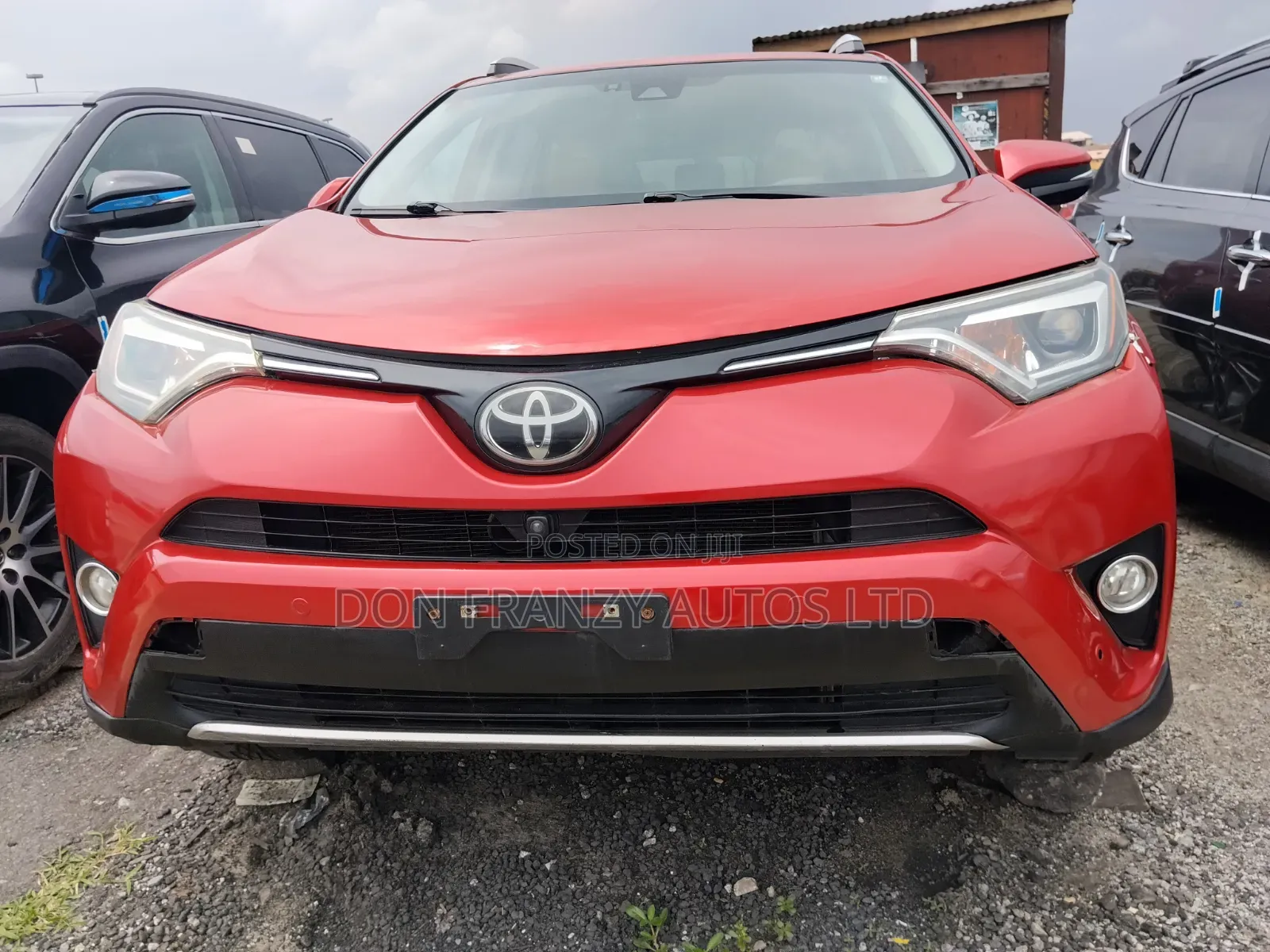 Toyota RAV4 2017 Red