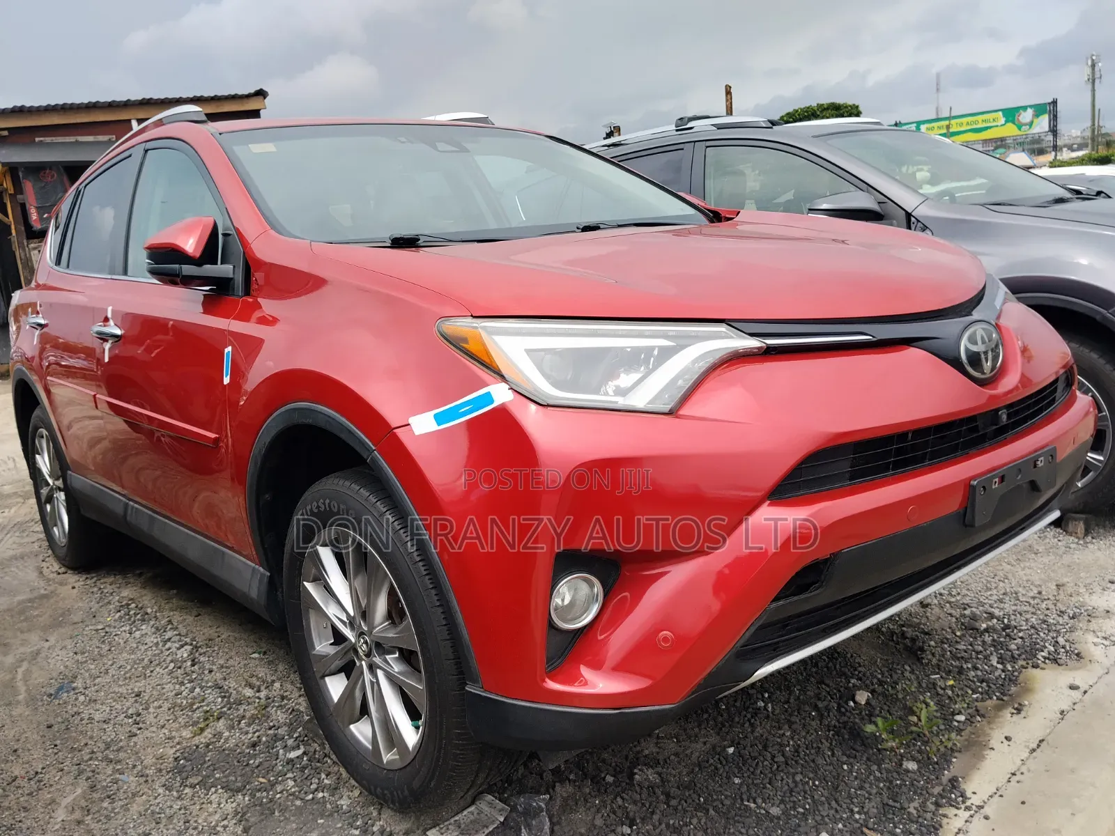 Toyota RAV4 2017 Red