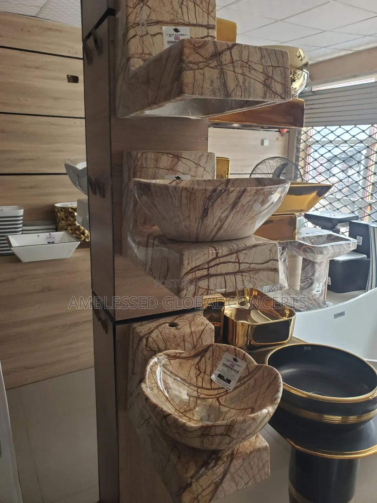 Designer Hangung Basin