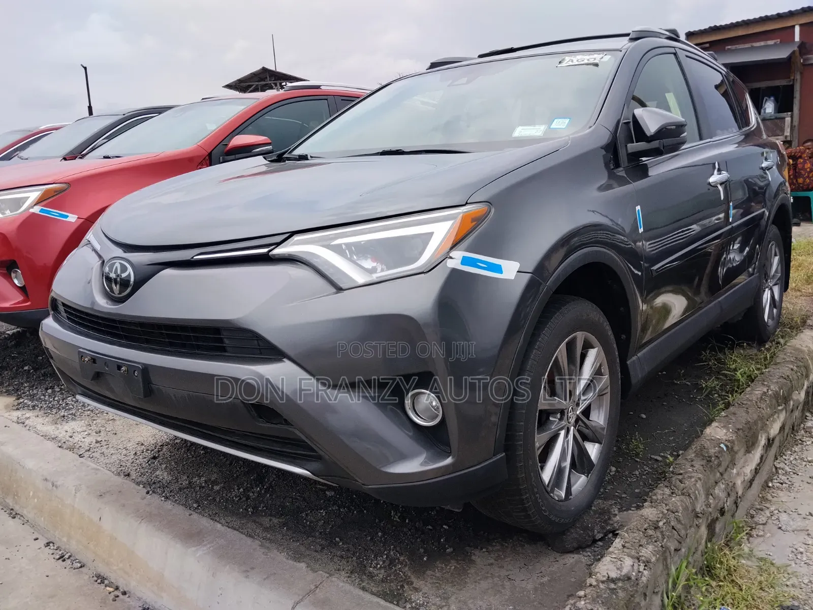 Toyota RAV4 2017 Gray