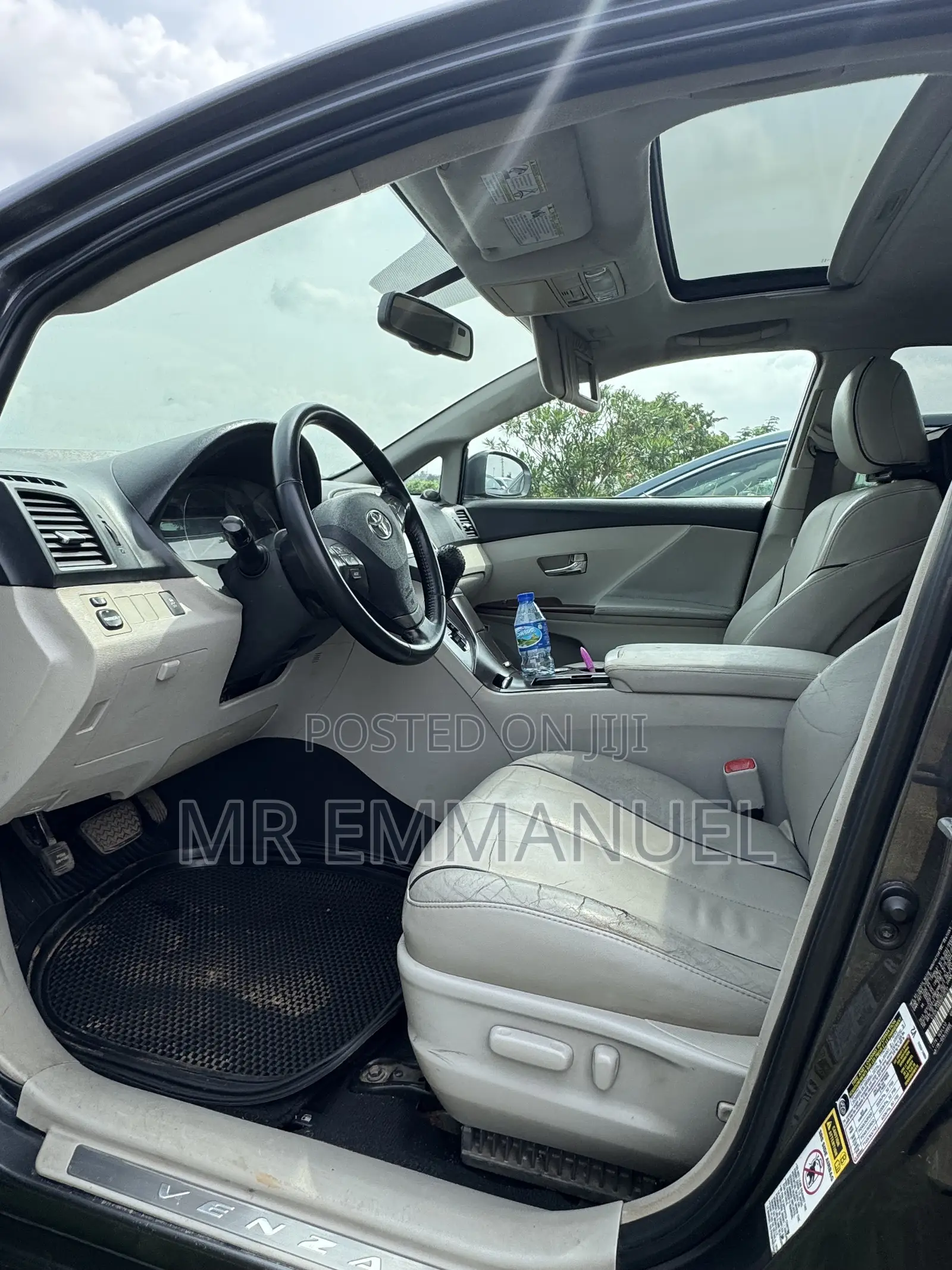 Toyota Venza XLE 2010 Gray