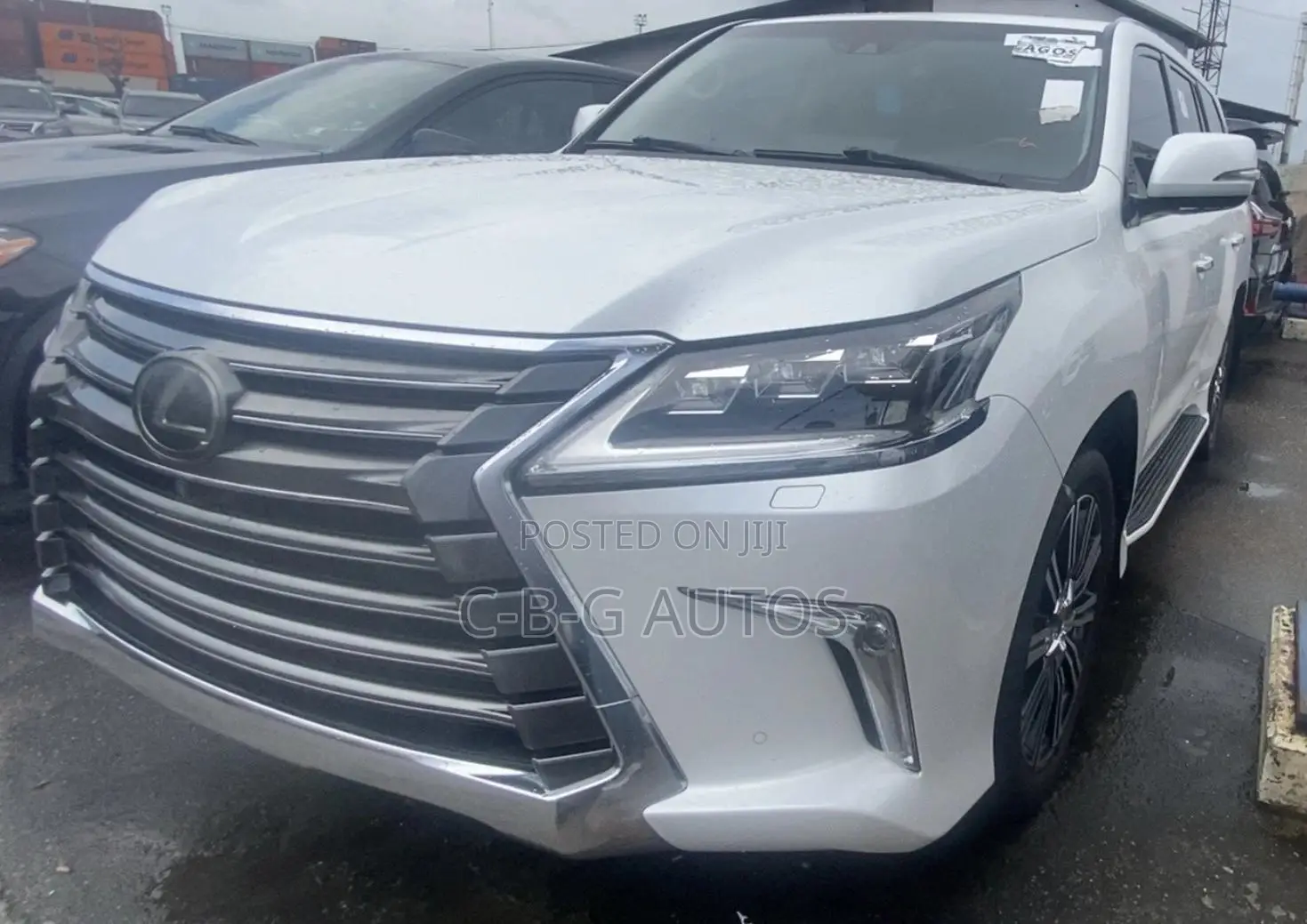 Lexus LX 570 (5 seats) AWD 2019 White
