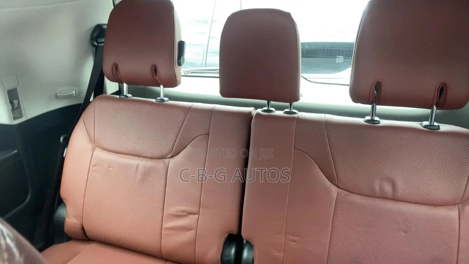 Lexus LX 570 (5 seats) AWD 2019 White