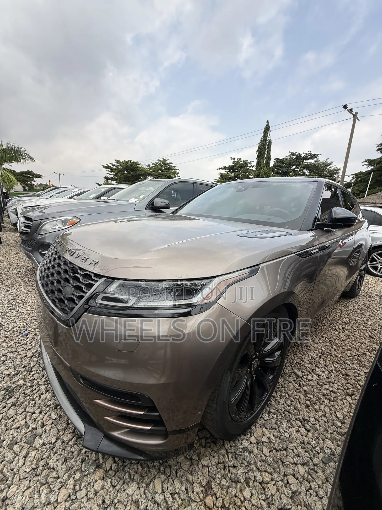 Land Rover Range Rover 5.0L Supercharged 2018 Brown
