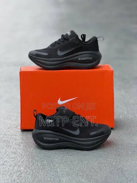 Nike Zoom X Sneakers