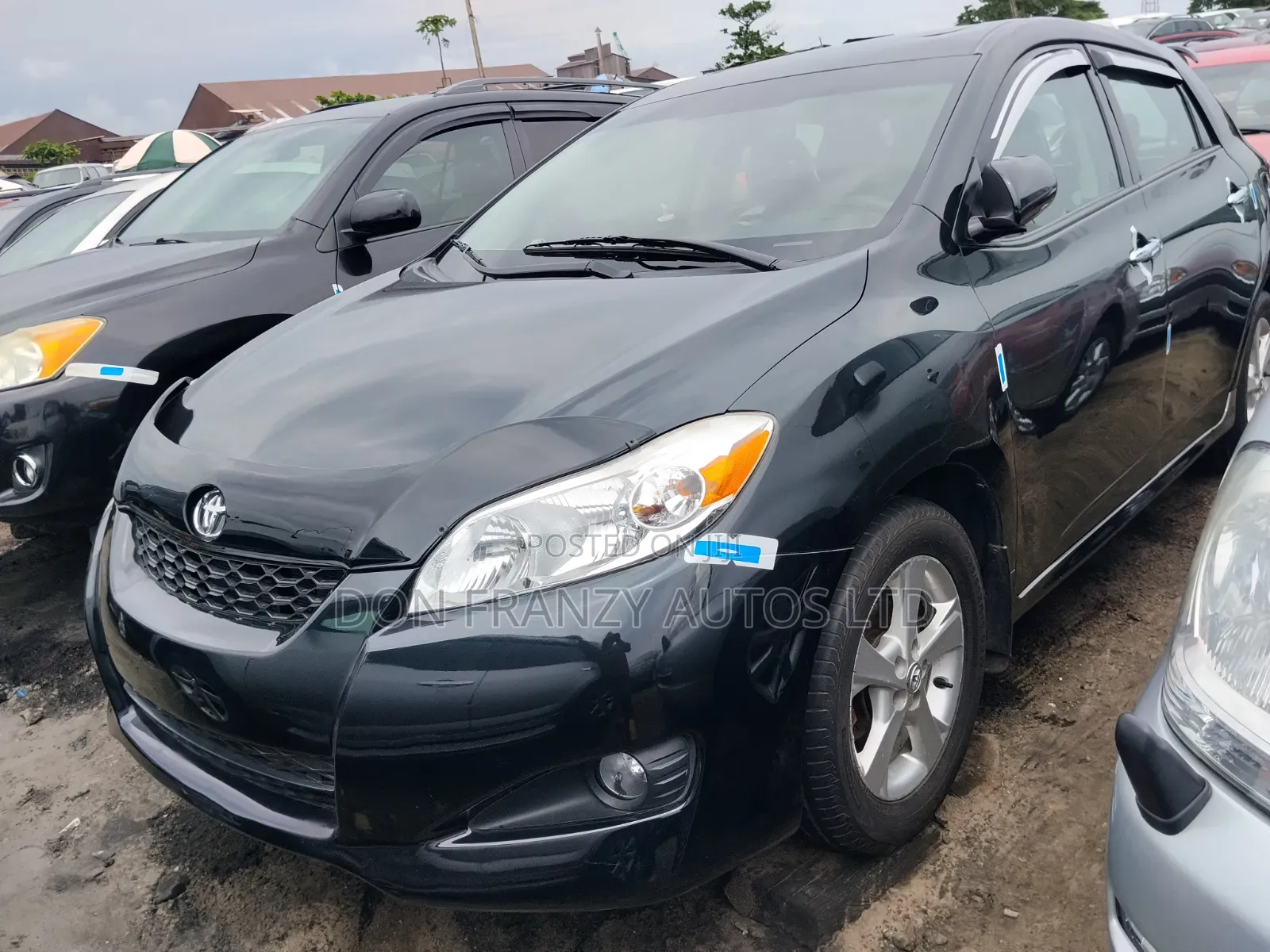Toyota Matrix L Hatchback FWD (1.8L 4cyl) 2014 Black