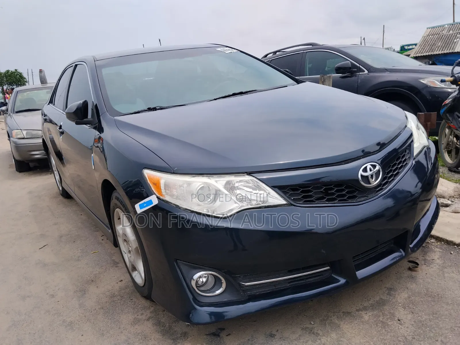 Toyota Camry 2012 Matt Black