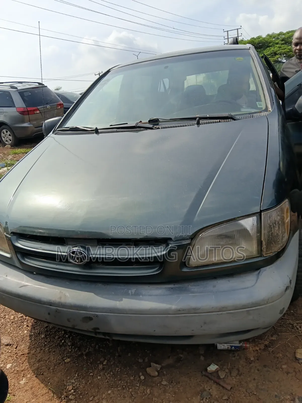 Toyota Sienna 2000 Green