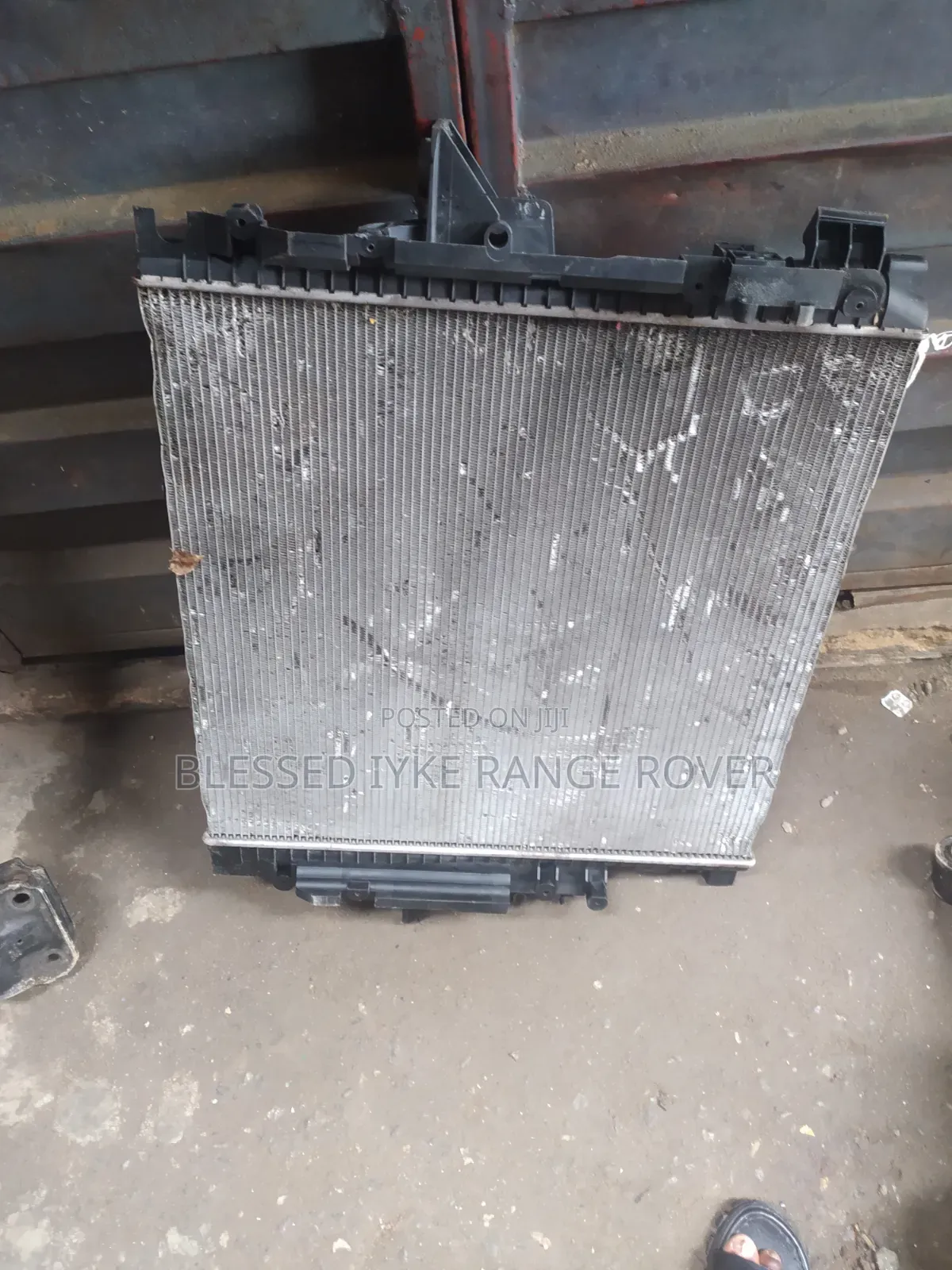 Radiator Range Rover Sport 2010 and Lr4