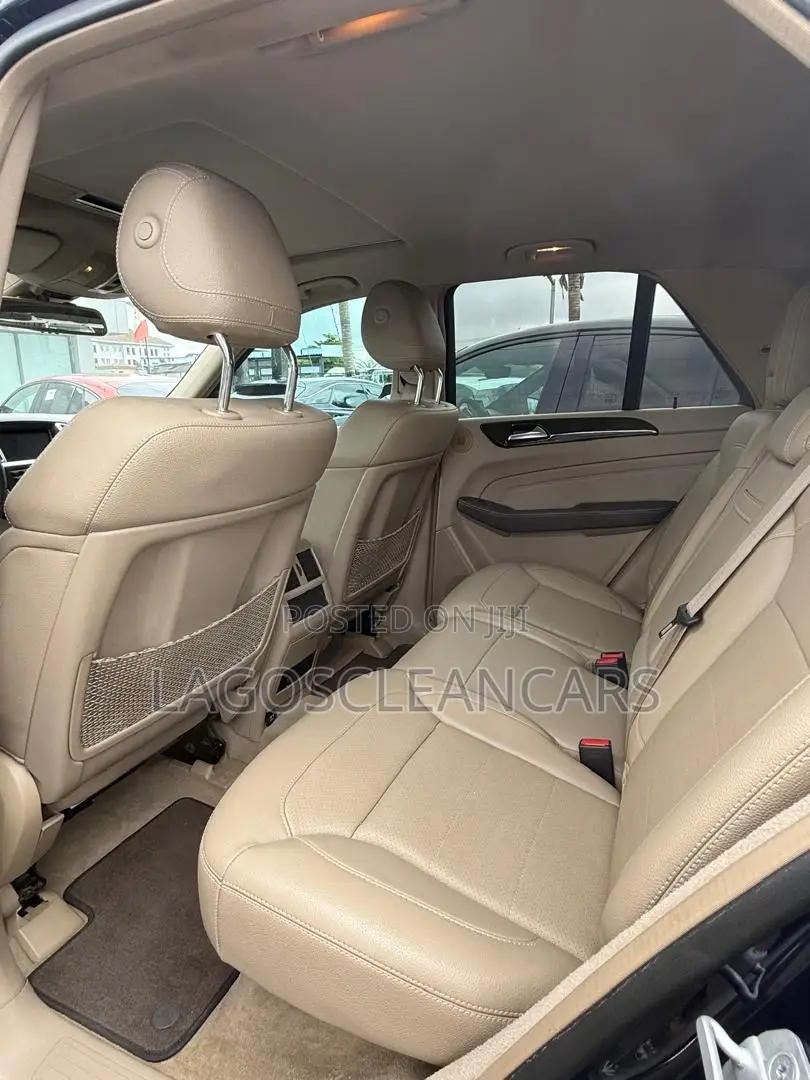 Mercedes-Benz M Class ML350 4MATIC 4dr SUV AWD (3.5L 6cyl 7A) 2014 Blue