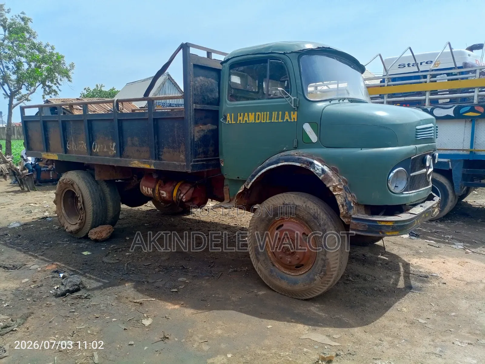 Mercedes Benz Tipper