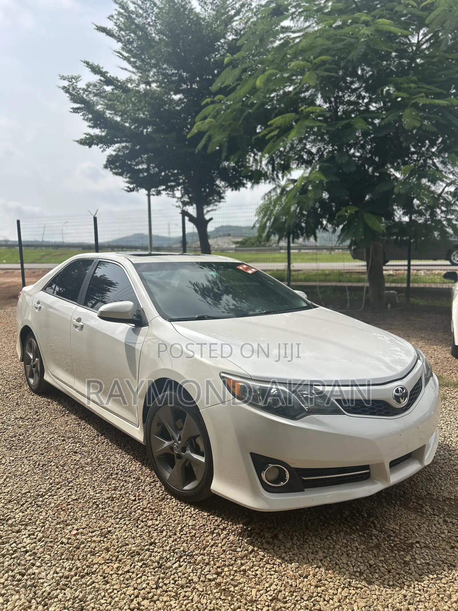 Toyota Camry 2014 White