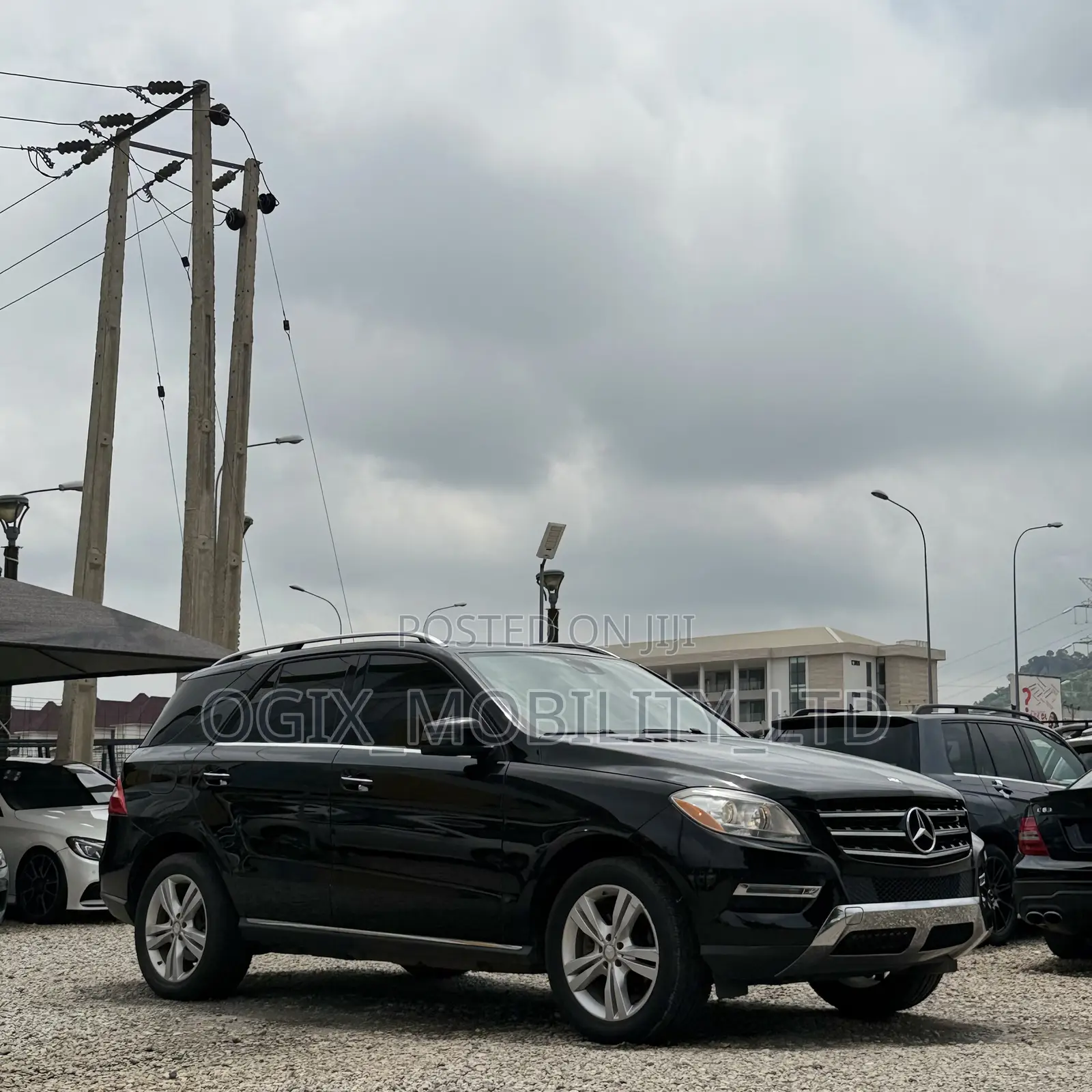 Mercedes-Benz M Class ML350 4dr SUV (3.5L 6cyl 7A) 2015 Black