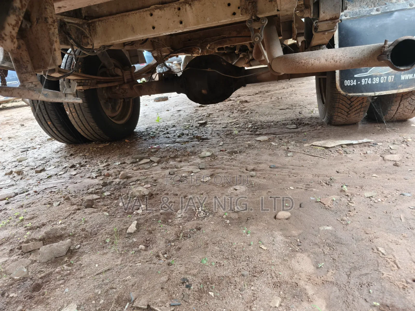 Ford Transit Pickup Truck - 6 Tyres - Foreign Use